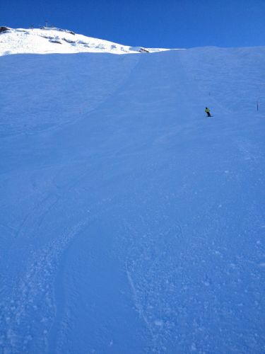 Lange, coole Steilhänge am Mundaun
