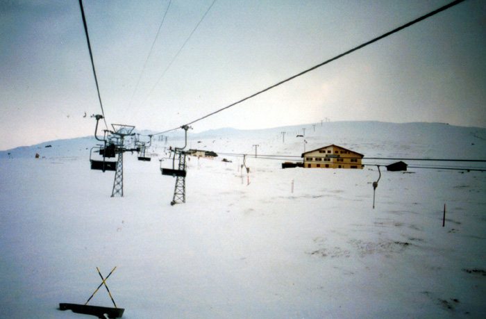 3er-Sesselbahn Tigignas-Somtgant mit parallelem WSO-Skilift, Januar 1988
