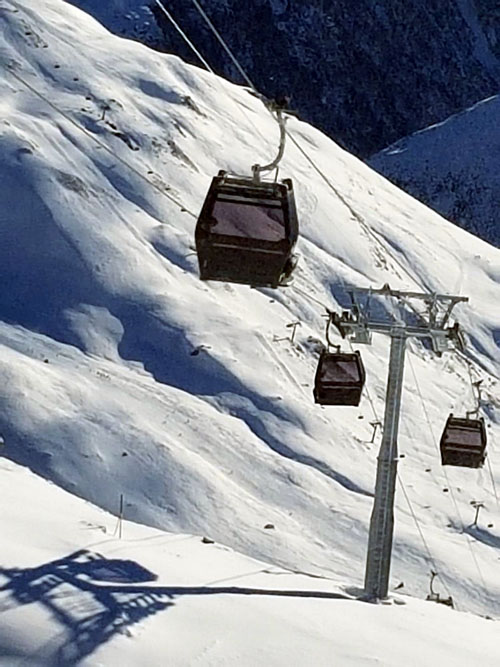 10er-Gondel Oberalppass-Schneehüenerstock, 1. Dezember 2018 (Foto: zvg)
