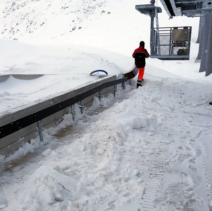10er-Gondel Oberalppass-Schneehüenerstock, Ende November 2018 (Foto: zvg)
