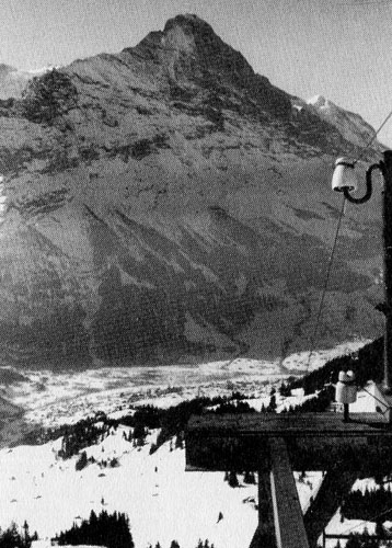 Ausblick aus der Station Egg der Sesselbahn First, September 1946 (Gedenkschrift "Firstbahn - die ersten 25 Jahre", Albert Boss, 1992)
