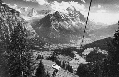 Von-Roll-Sesselbahn Grindelwald-First, ca. 1950er-Jahre (Gedenkschrift "Firstbahn - die ersten 25 Jahre", Albert Boss, 1992)
