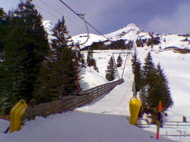 Honegg, April 2006
