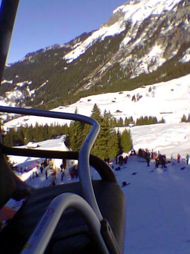 Leitner-Sesselbahn Innerwengen, Januar 2006, während des Lauberhorn-Slaloms
