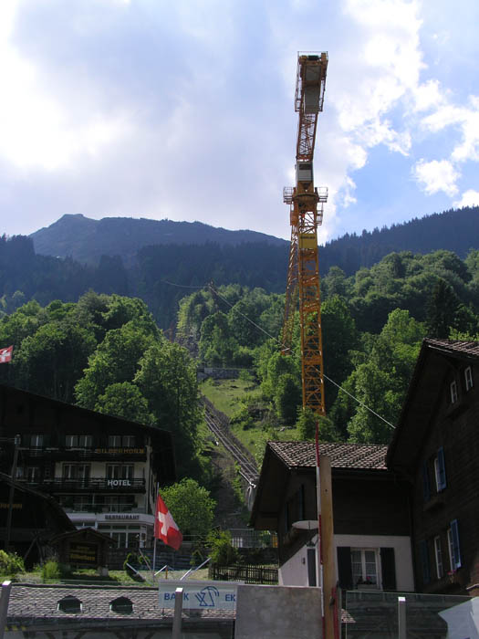 Neubau Seilbahn Lauterbrunnen-Grütschalp (9.6.2006) - [url=http://www.alpinforum.com/forum/viewtopic.php?t=10864]mehr Bilder hier[/url]

