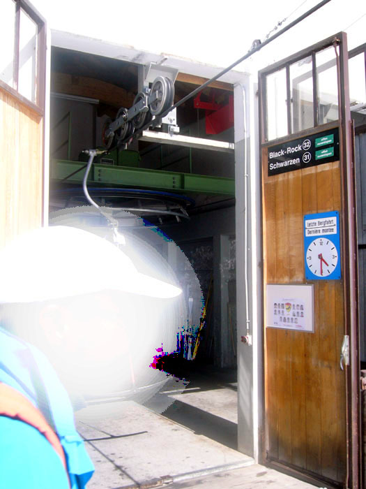 April 2006
