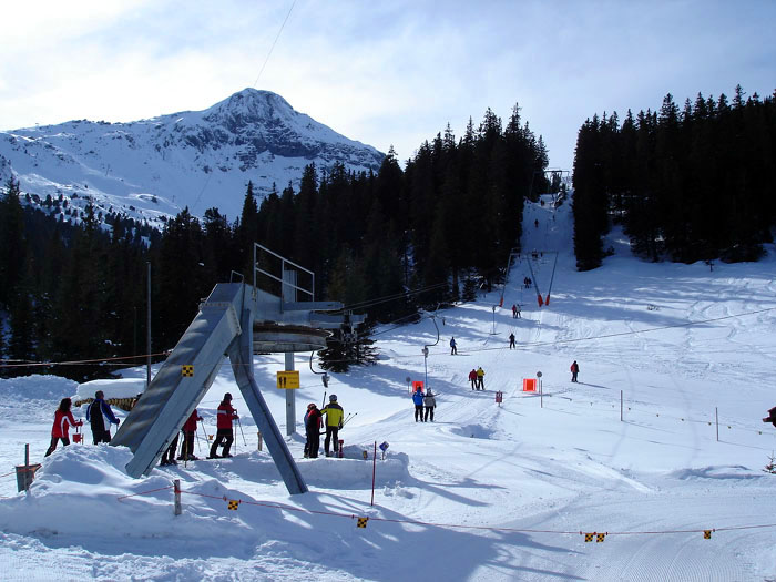 Talstation Skilift Tschuggen, März 2006
