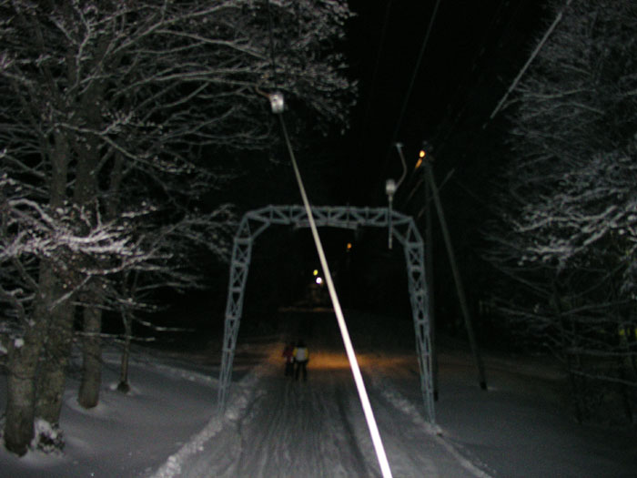 Februar 2004
