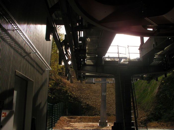 November 2006
