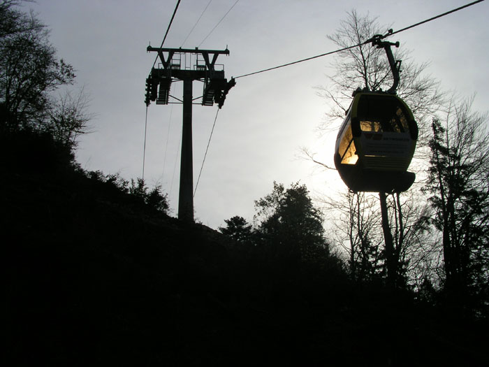 November 2006
