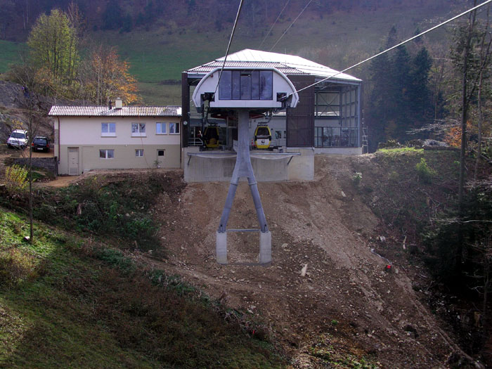 November 2006
