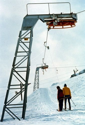 Kurve Skilift Mot da Ri, ca. Mitte 1970er-Jahre (Archiv WSO Oetwil / Nachlass W. Städeli)
