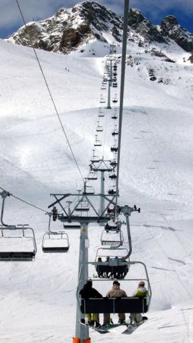 März 2007
