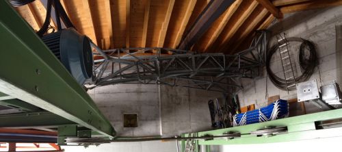 April 2013
