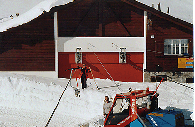 Februar 1999
