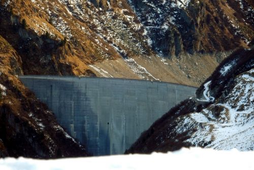 Curnera-Staumauer, 3. Dezember 2016
