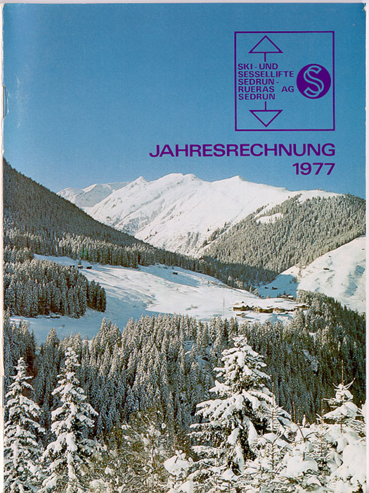 Jahresbericht der Bergbahnen 1977 (Archiv Hans Jacomet), enthielt in etwa den Text der obigen Broschüre von 1987, aber nur in rätoromanisch
