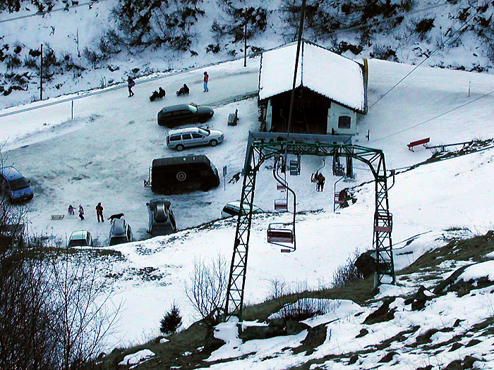 Januar 2002
