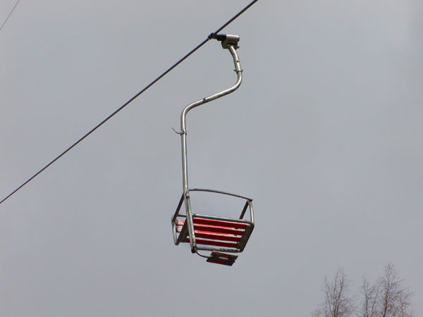 März 2005
