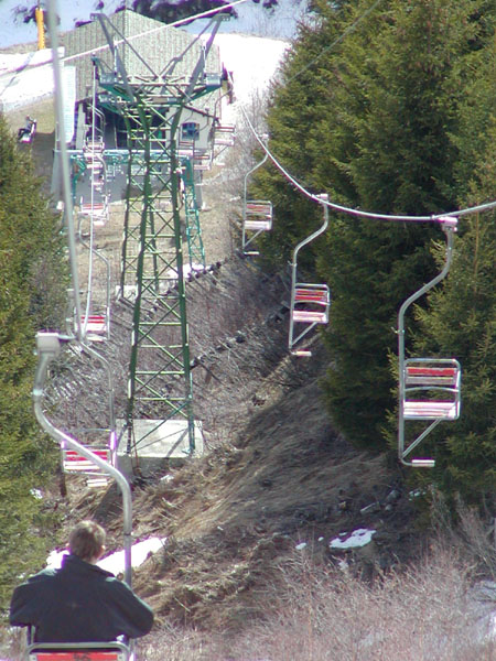 März 2005

