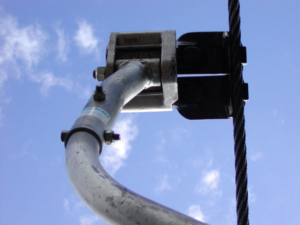 März 2005
