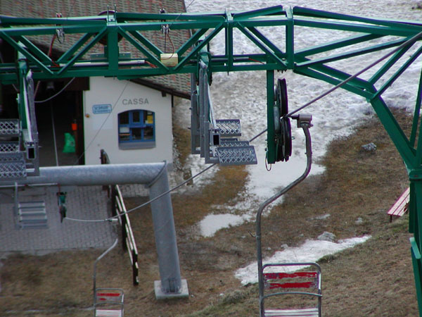 März 2005
