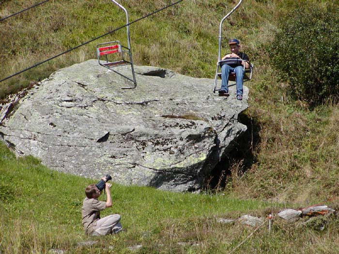 September 2005
