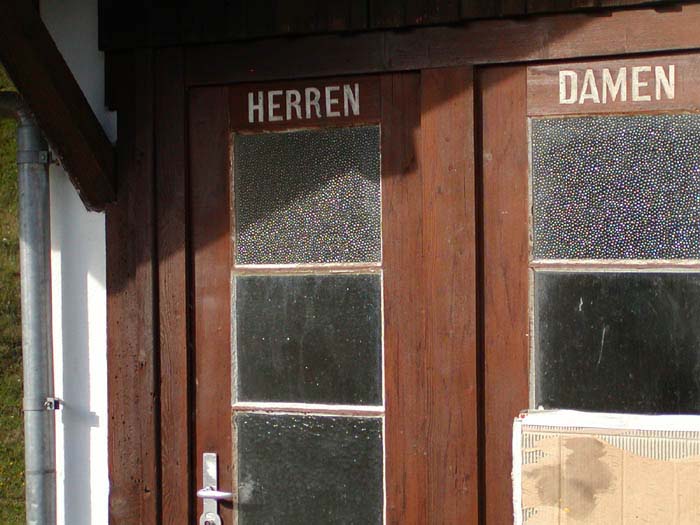 September 2005
