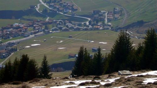Blick nach Valtgeva, wo schon am 17. März Saisonschluss war
