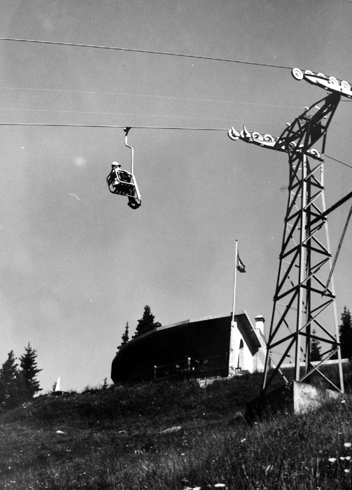 Frühe Postkarte (Archiv Bergbahnen Sedrun)
