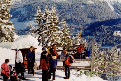 25. Februar 1999
