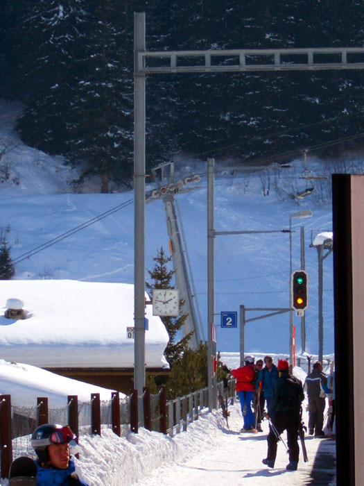 März 2006
