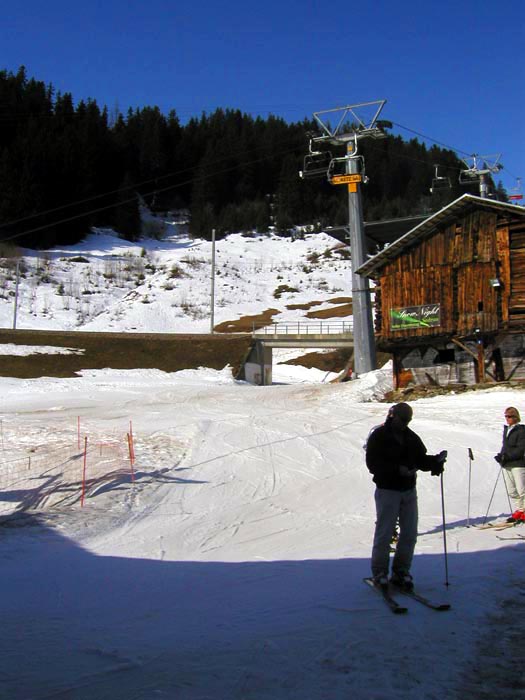 April 2006
