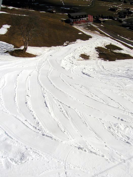 April 2006 - dank Schneeanlage auch Ende April noch genügend Schnee fürs Sudada

