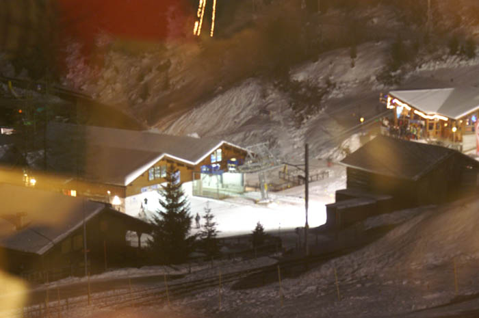 28. Dezember 2006, [url=http://www.jacomet.ch/fotos/galerie/displayimage.php?pos=-2282]aus dem Sudada[/url] gesehen
