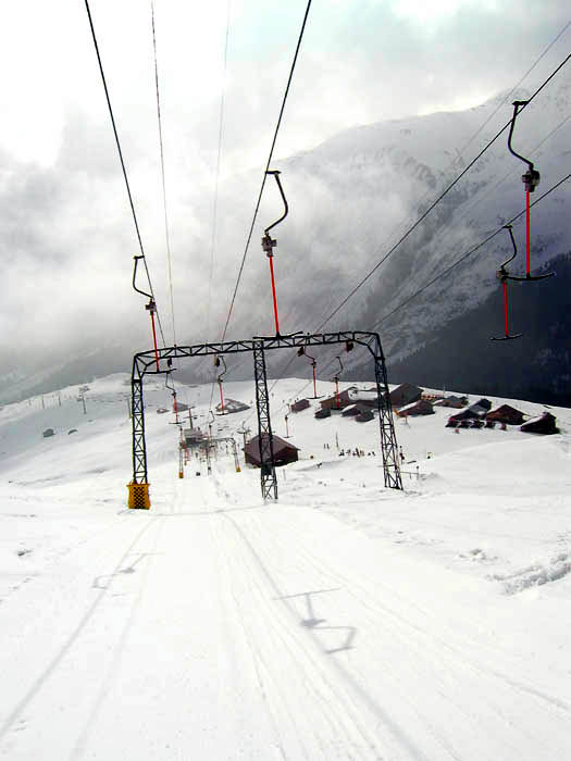 April 2006
