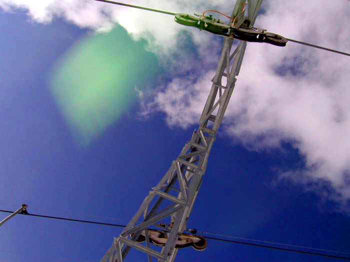 April 2006
