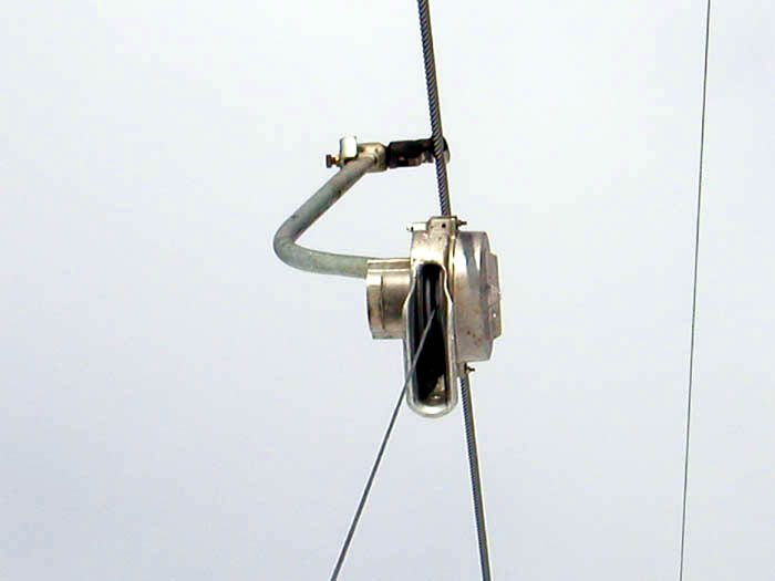 April 2006
