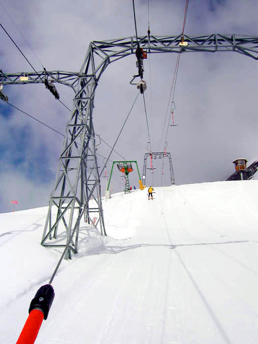 April 2006
