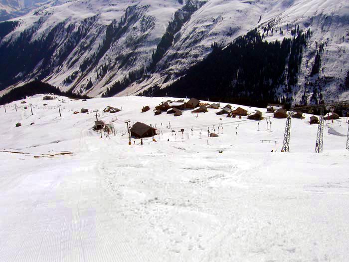 April 2006
