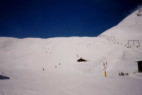 Kurz vor Ostern 1998 kam dann doch noch der grosse Schnee: Ostermontag, 13. April 1998
