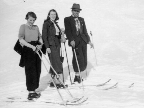 Skischule, Winter 1941 (Archiv Fam. Decurtins)
