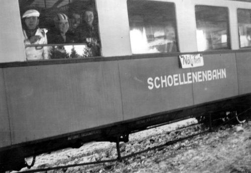 Schöllenenbahn unterwegs Richtung Nätschen, Januar / Februar 1941 (Archiv Fam. Decurtins)
