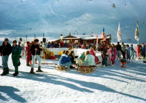 Schneebar Alpsu, Februar 1990
