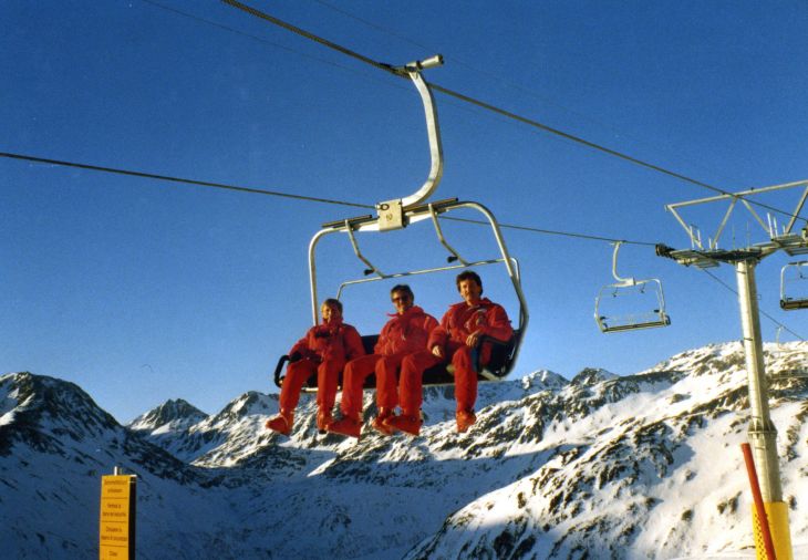 19890215-valval-team-03.jpg