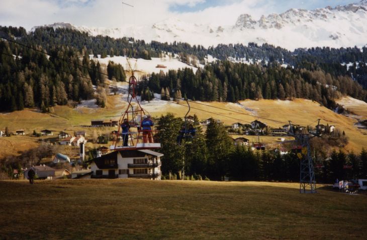 19891201-heli-uebung-brigels02.jpg