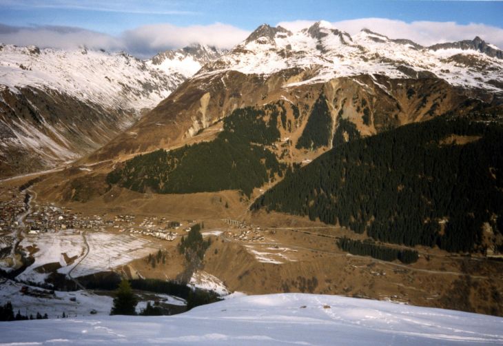 19900109-wenigschnee-cuolmcavorgia.jpg
