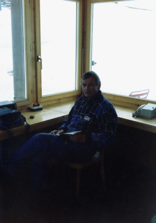 19900202-valval_01.jpg