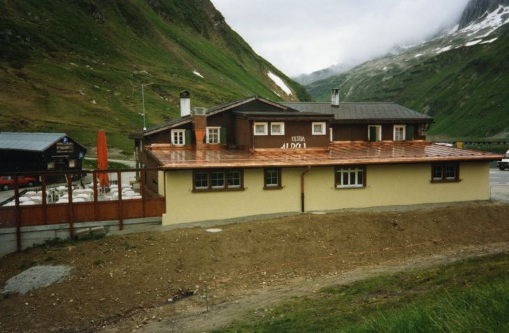 19920701-alpsu-restaurant-03.jpg