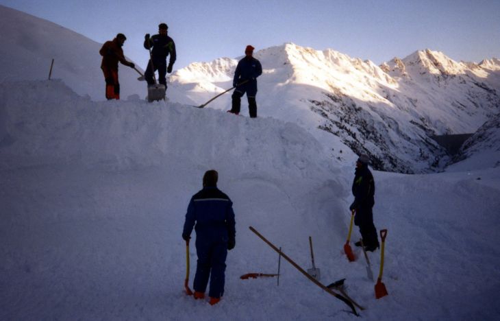 19940205-valval05.jpg